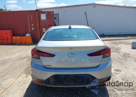 2020 Hyundai Elantra Sel/Value/Limited z USA, uszkodzony, nr VIN 5NPD84LF8LH631992